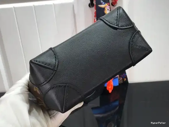 LOUIS XS VUITTON STEAMER 0615
